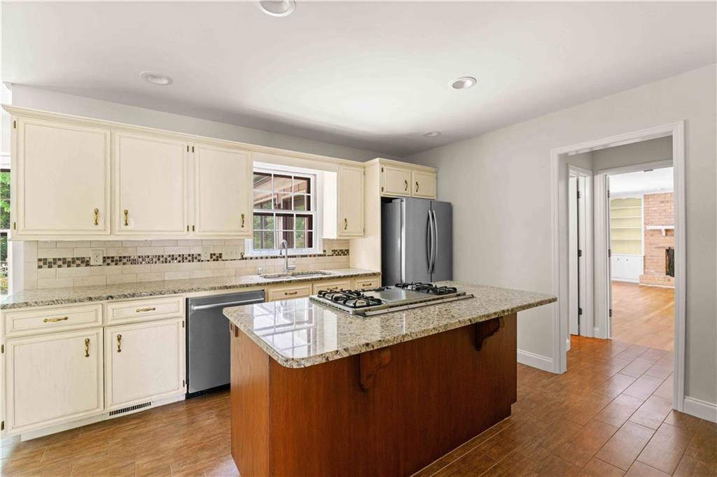 4955 Mill Stream Court Atlanta, GA 30338 - Photo 18 of 53