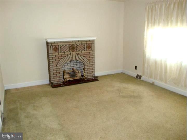 510 West Clements Bridge Road Runnemede, NJ 08078 - Photo 3 of 10