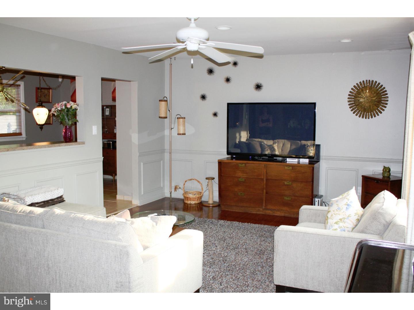 288 Clayton Road Williamstown, NJ 08094 - Photo 9 of 12 Great Room
