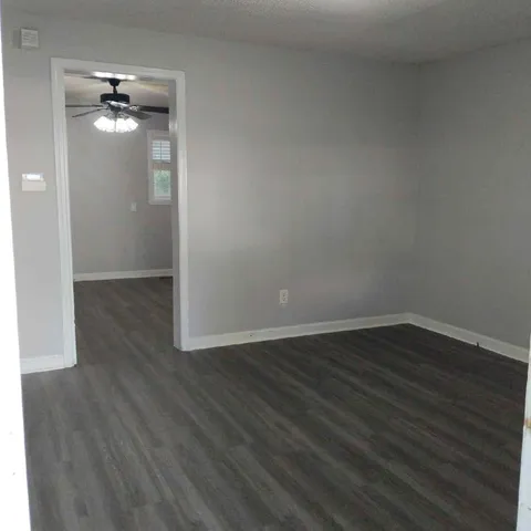 $1,250 | 330 Vivelle Avenue, Nashville, TN 37210