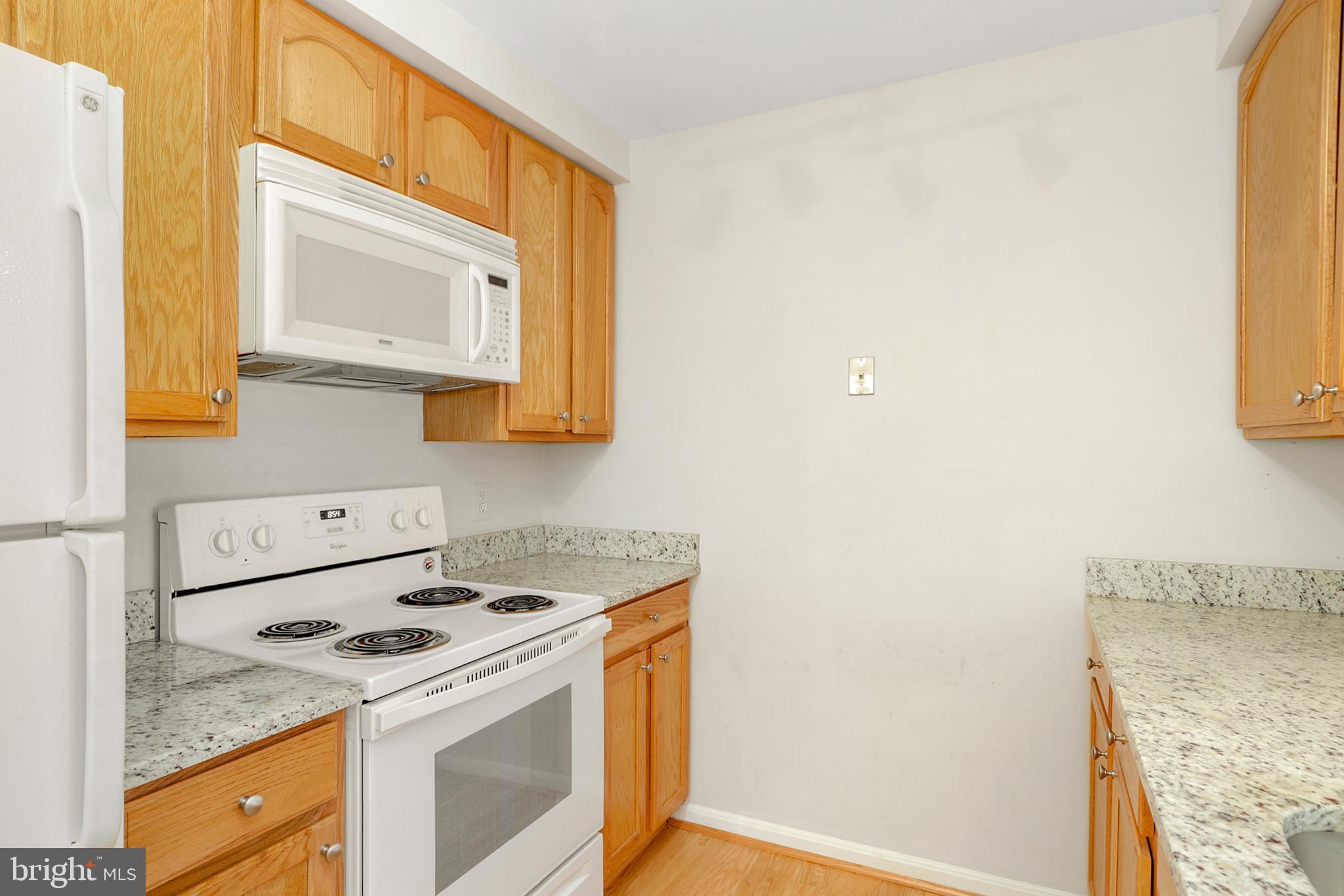 13513 Orchard Drive, Unit 3513 Clifton, VA 20124 - Photo 3 of 30