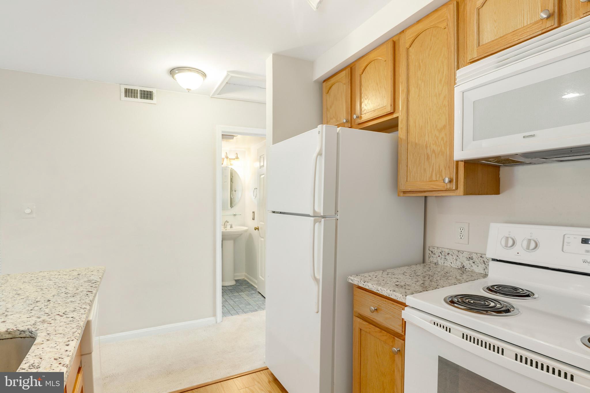 13513 Orchard Drive, Unit 3513 Clifton, VA 20124 - Photo 6 of 30