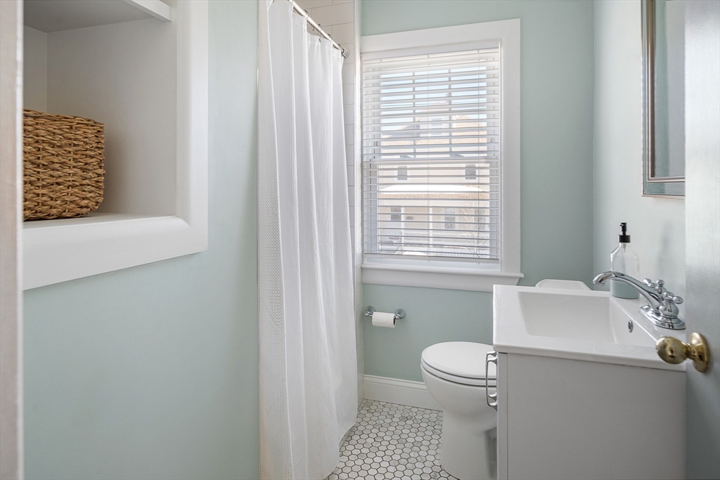 475 Beale Street Quincy, MA 02169 - Photo 12 of 24