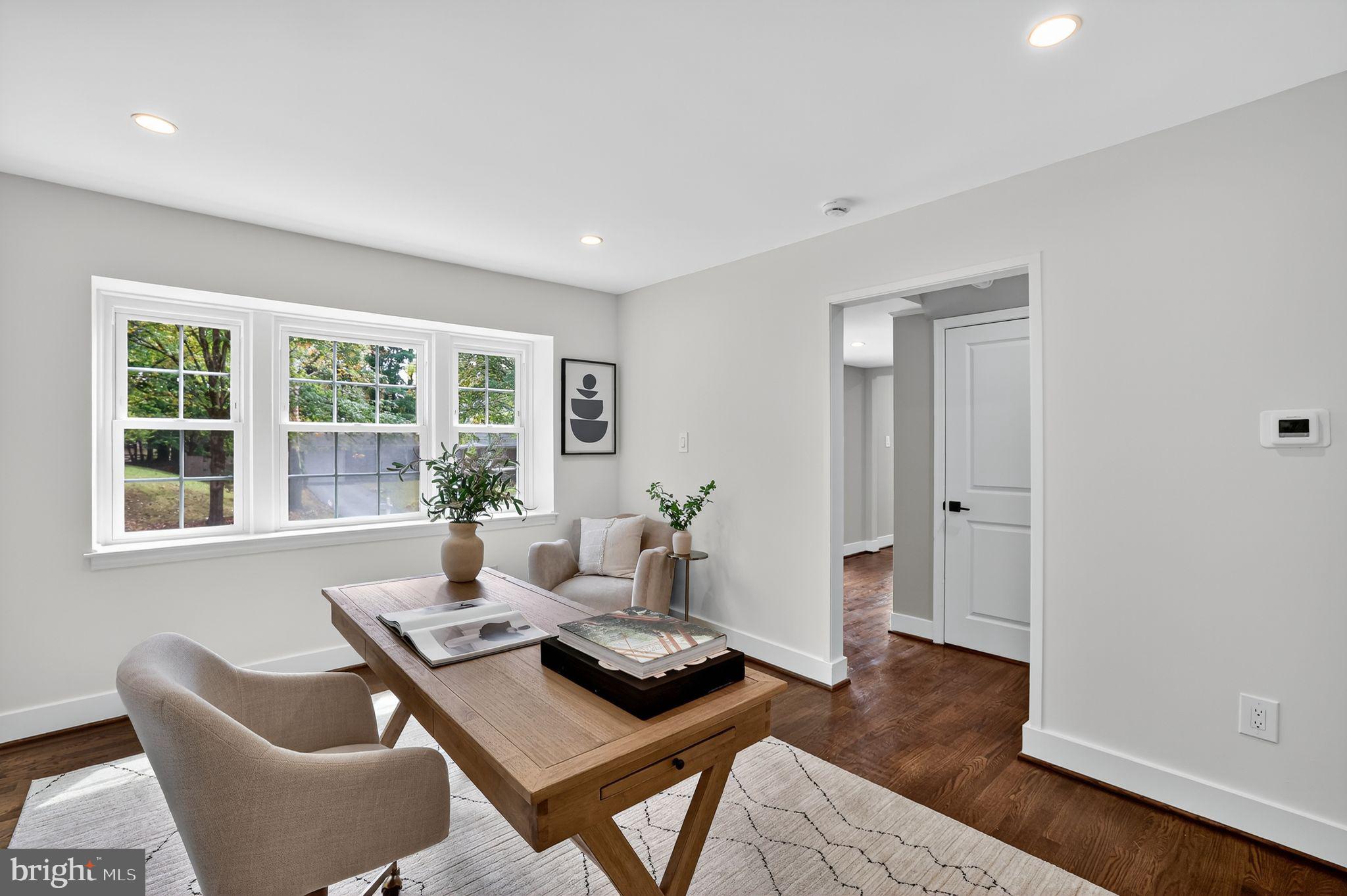3428 Beret Lane Silver Spring, MD 20906 - Photo 15 of 33 a living room with furniture and a window