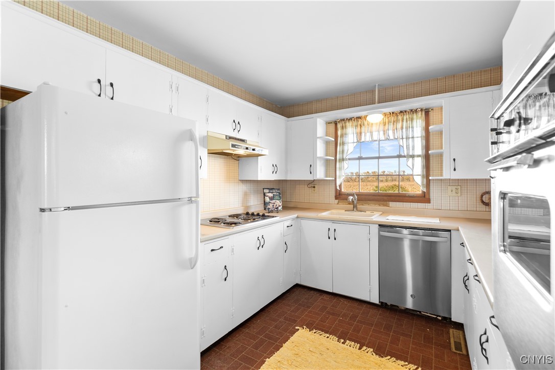 6619 Airport Road Madison, NY 13346 - Photo 15 of 43