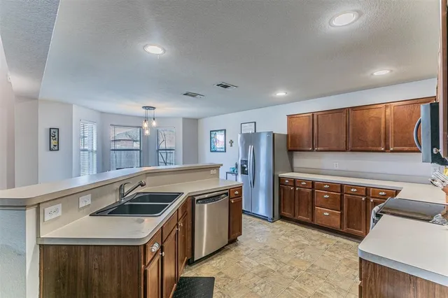 $340,000 | 3433 Charing Cross Road, Midlothian, TX 76065