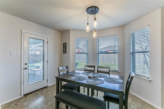 $340,000 | 3433 Charing Cross Road, Midlothian, TX 76065