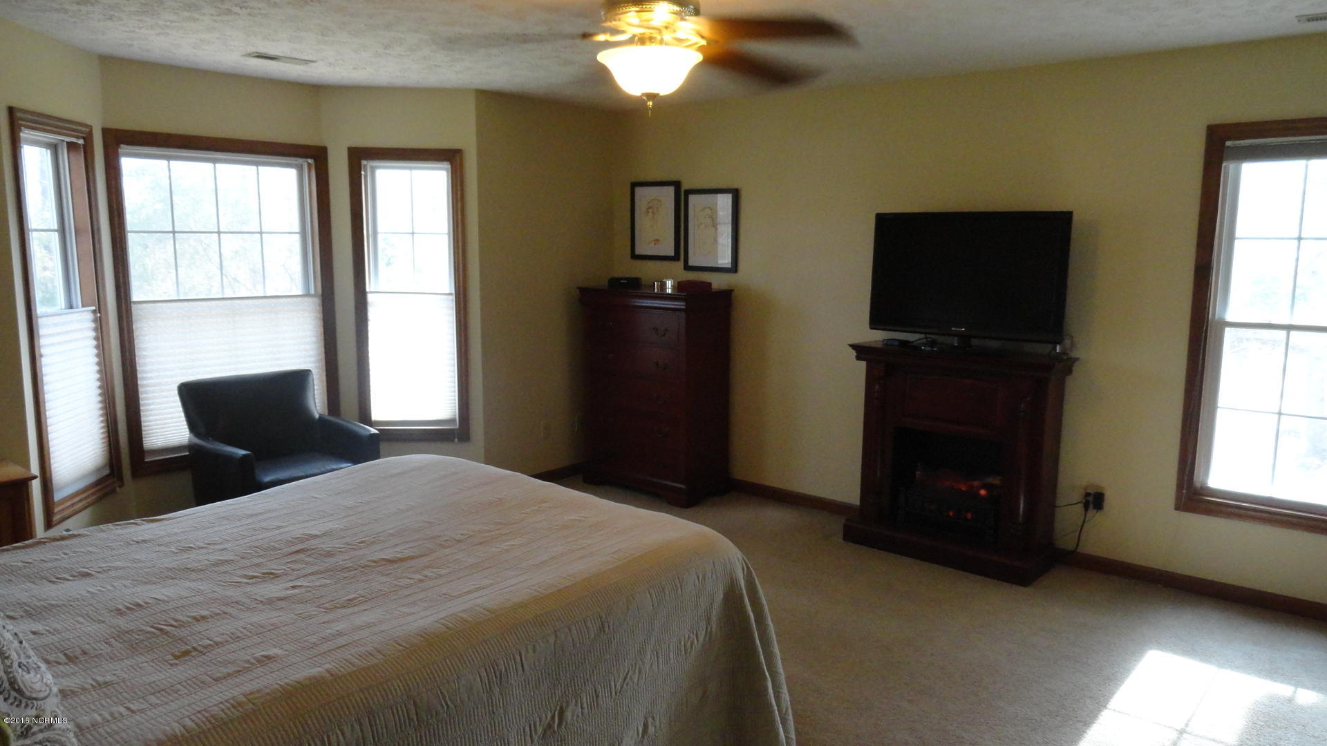2035 Temples Point Road Havelock, NC 28532 - Photo 20 of 48 2016-03-03 16.32.16