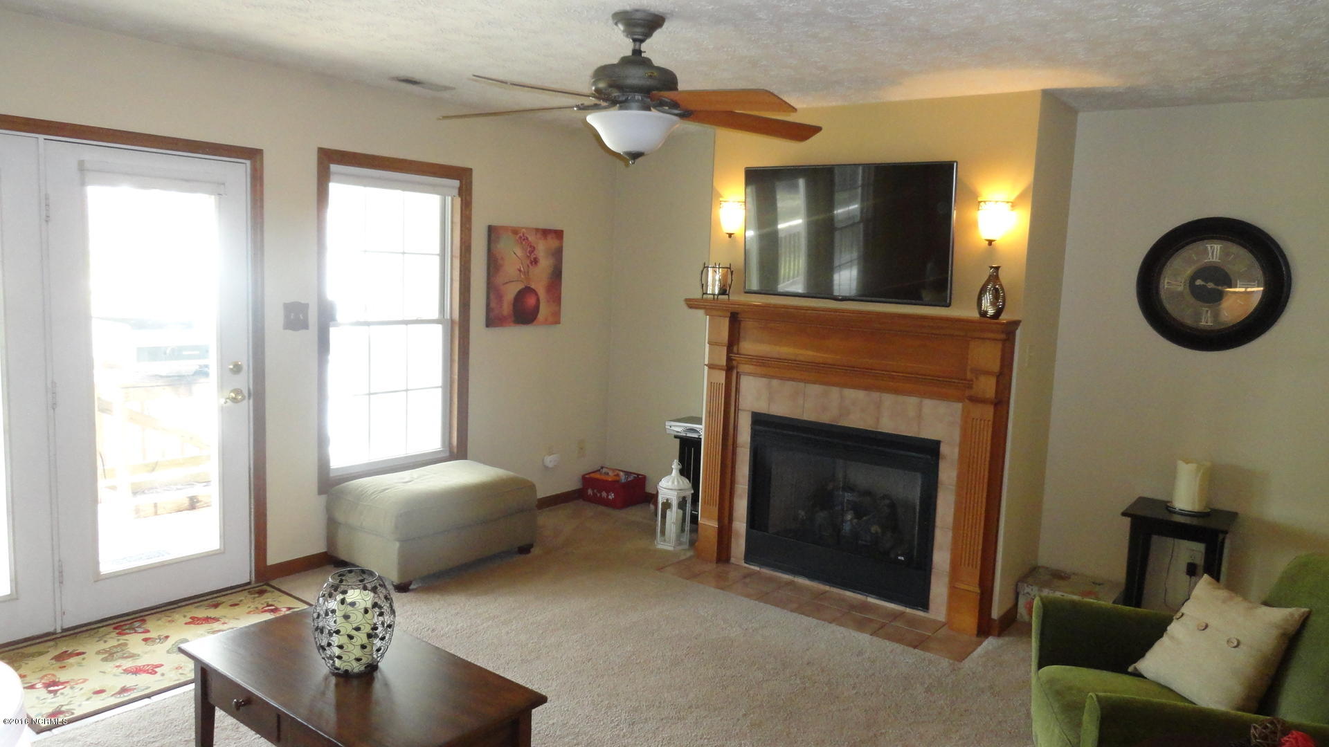 2035 Temples Point Road Havelock, NC 28532 - Photo 3 of 48 2016-03-03 16.29.37