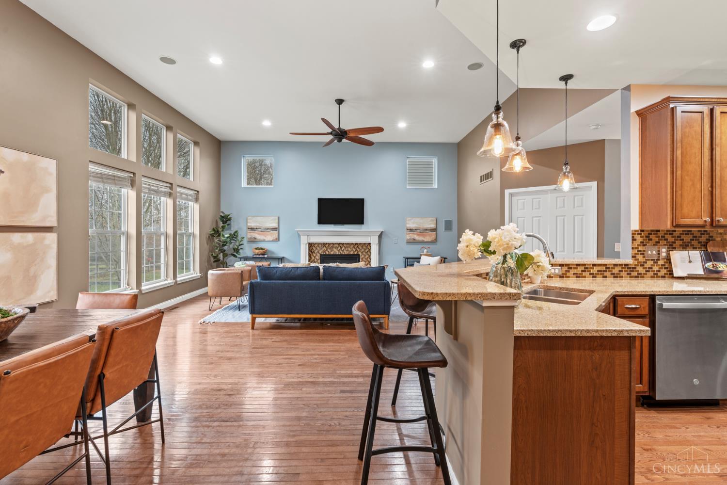 682 Hyacinth Road Cincinnati, OH 45245 - Photo 30 of 67 Gallery Image 30