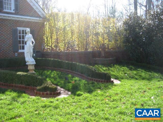 1920 Owensville Road, Unit B Charlottesville, VA 22901 - Photo 3 of 26 a view of a back yard
