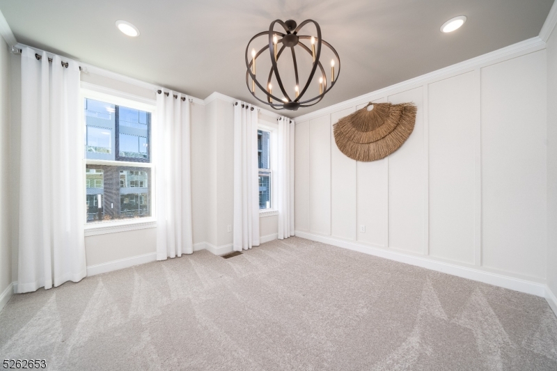 8 Jessica Lane Union, NJ 07083 - Photo 13 of 27