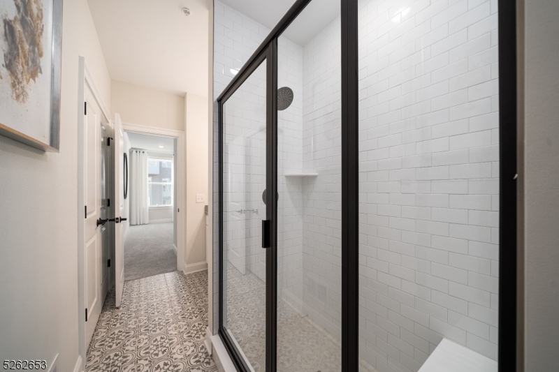 8 Jessica Lane Union, NJ 07083 - Photo 17 of 27