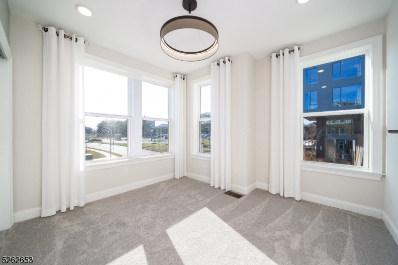 8 Jessica Lane Union, NJ 07083 - Photo 20 of 27