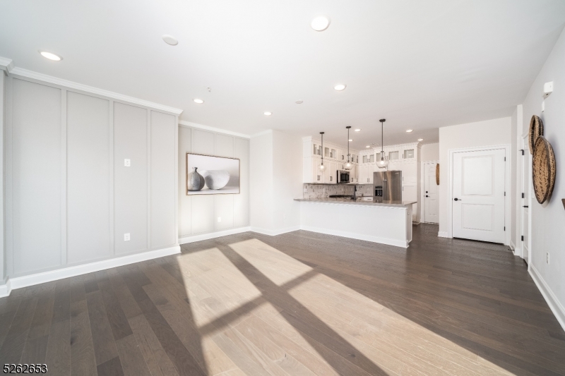 8 Jessica Lane Union, NJ 07083 - Photo 6 of 27