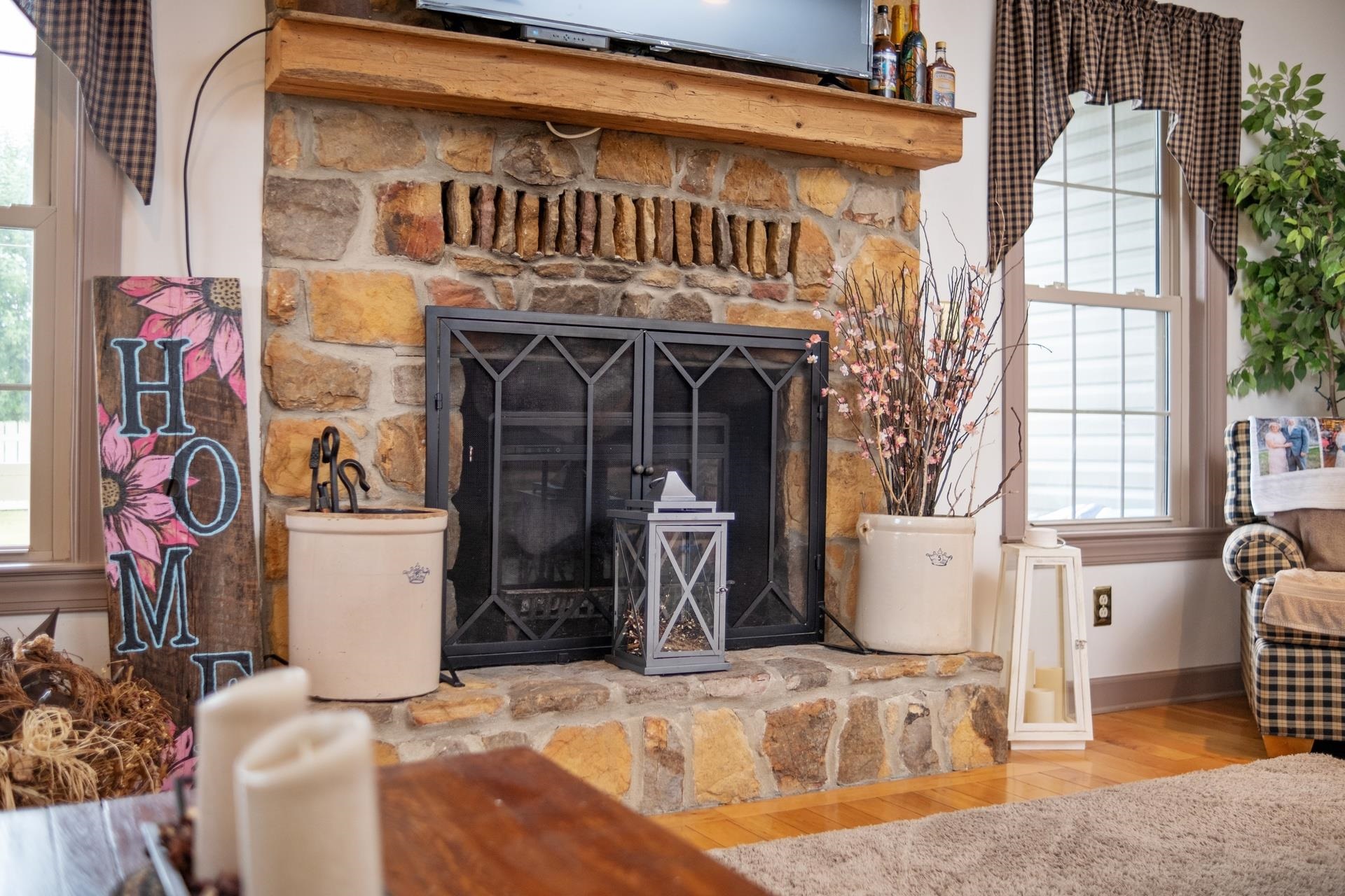 12762 Mountain Valley Road Broadway, VA 22815 - Photo 18 of 41 Gallery Image 18