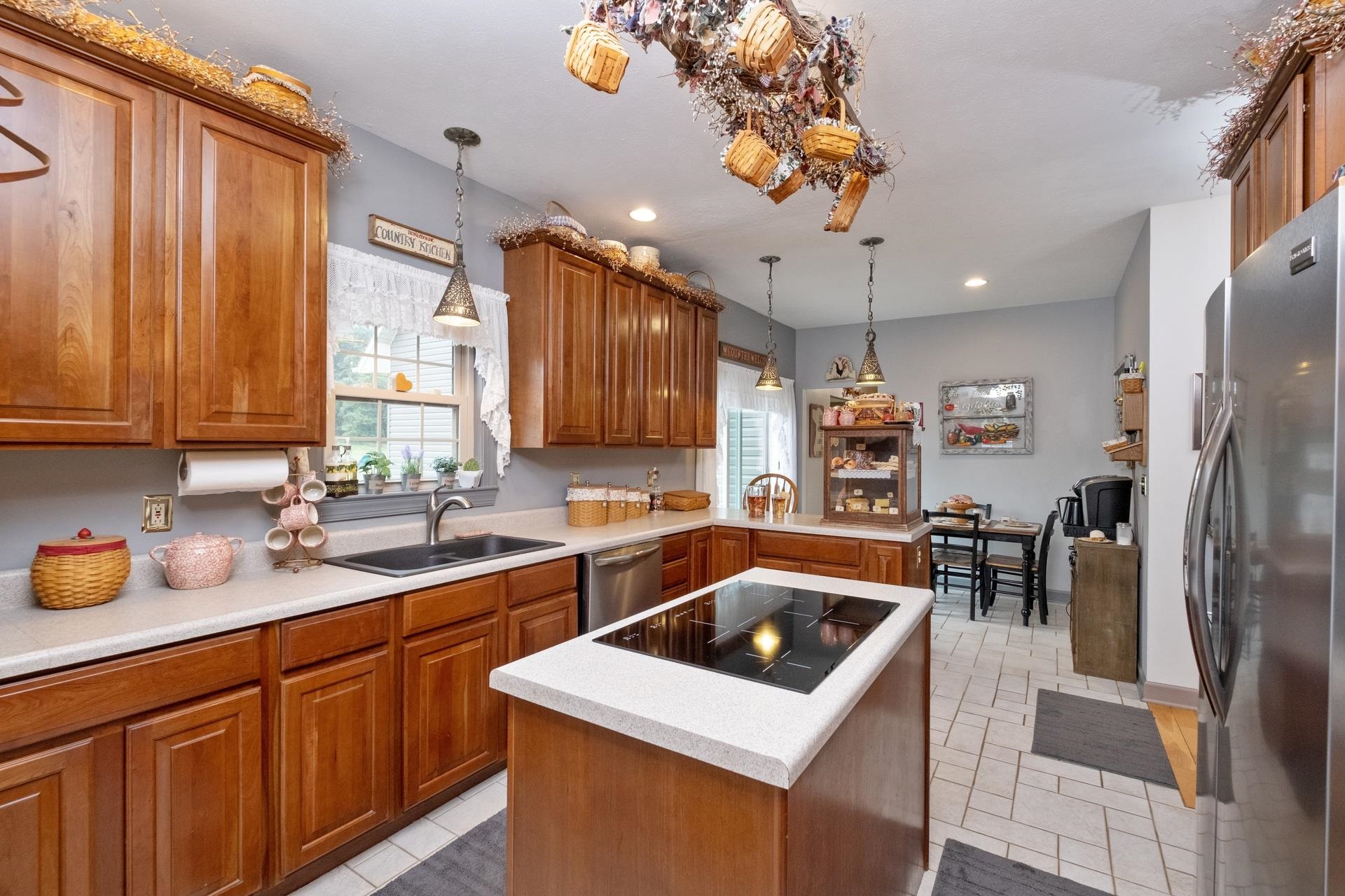 12762 Mountain Valley Road Broadway, VA 22815 - Photo 19 of 41 Gallery Image 19