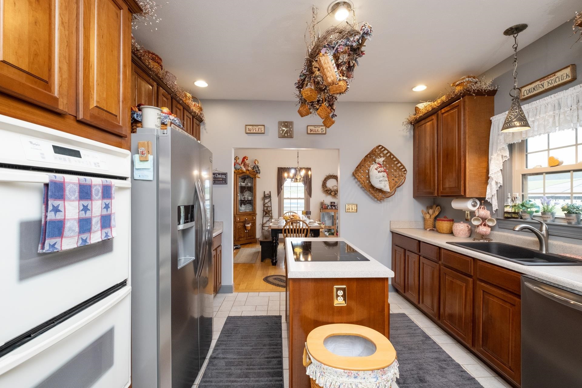12762 Mountain Valley Road Broadway, VA 22815 - Photo 20 of 41 Gallery Image 20
