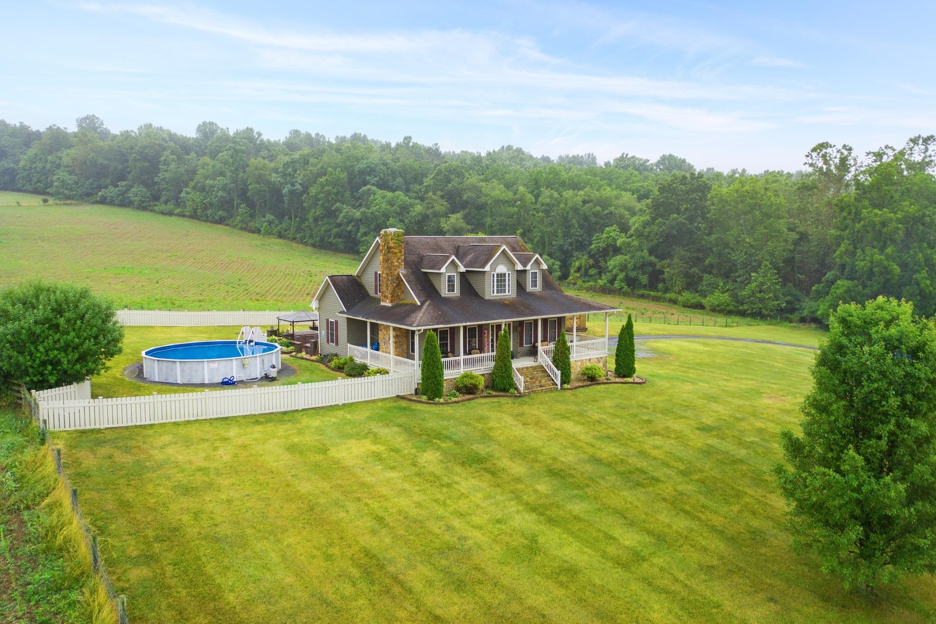 12762 Mountain Valley Road Broadway, VA 22815 - Photo 2 of 41 Gallery Image 2