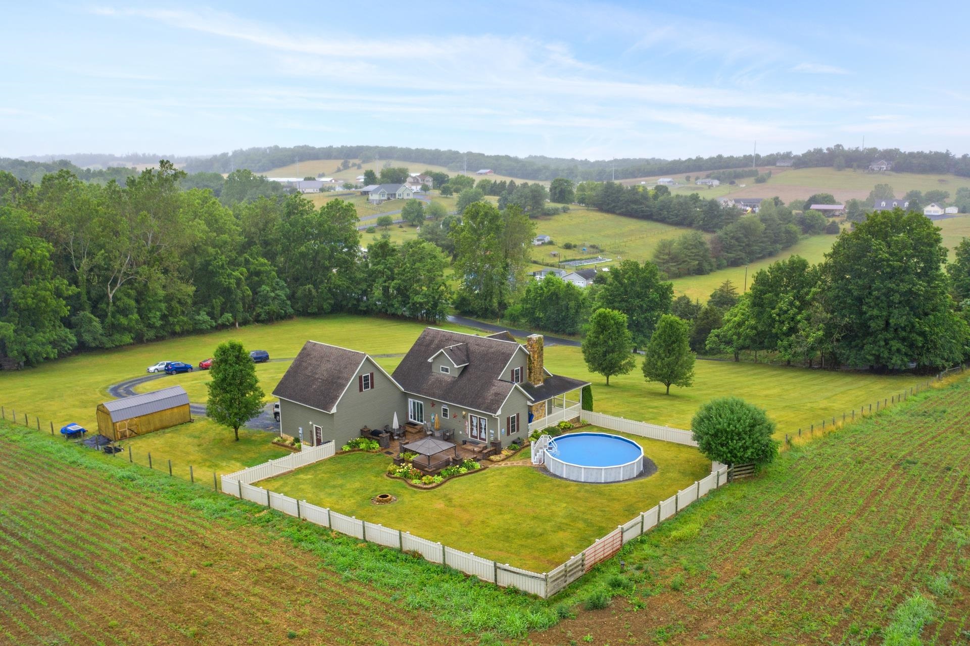 12762 Mountain Valley Road Broadway, VA 22815 - Photo 5 of 41 Gallery Image 5