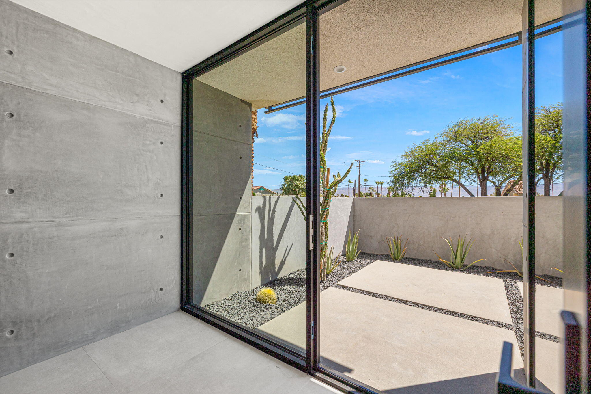 775 West Cabrillo Road Palm Springs, CA 92262 - Photo 12 of 64 12