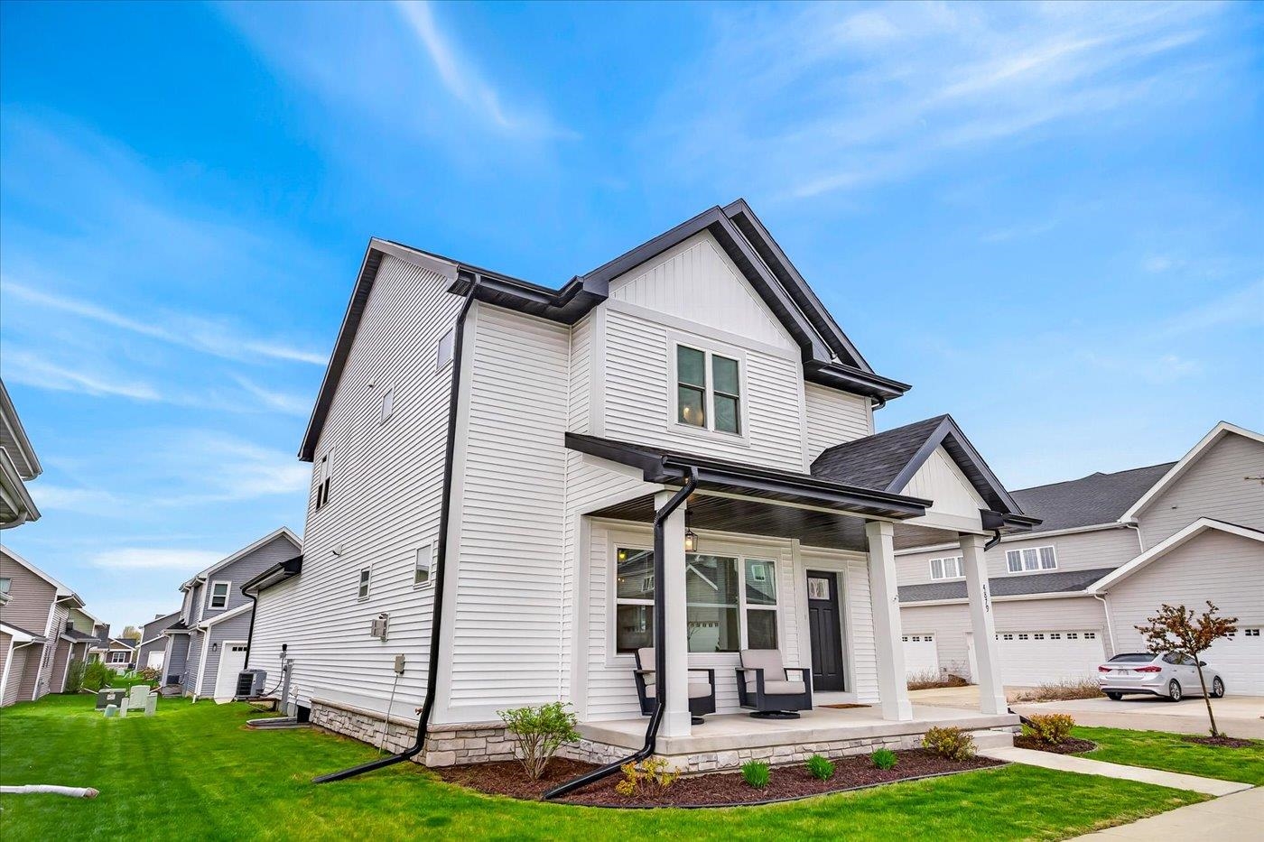 4879 Jicama Road Fitchburg, WI 53711 - Photo 3 of 47