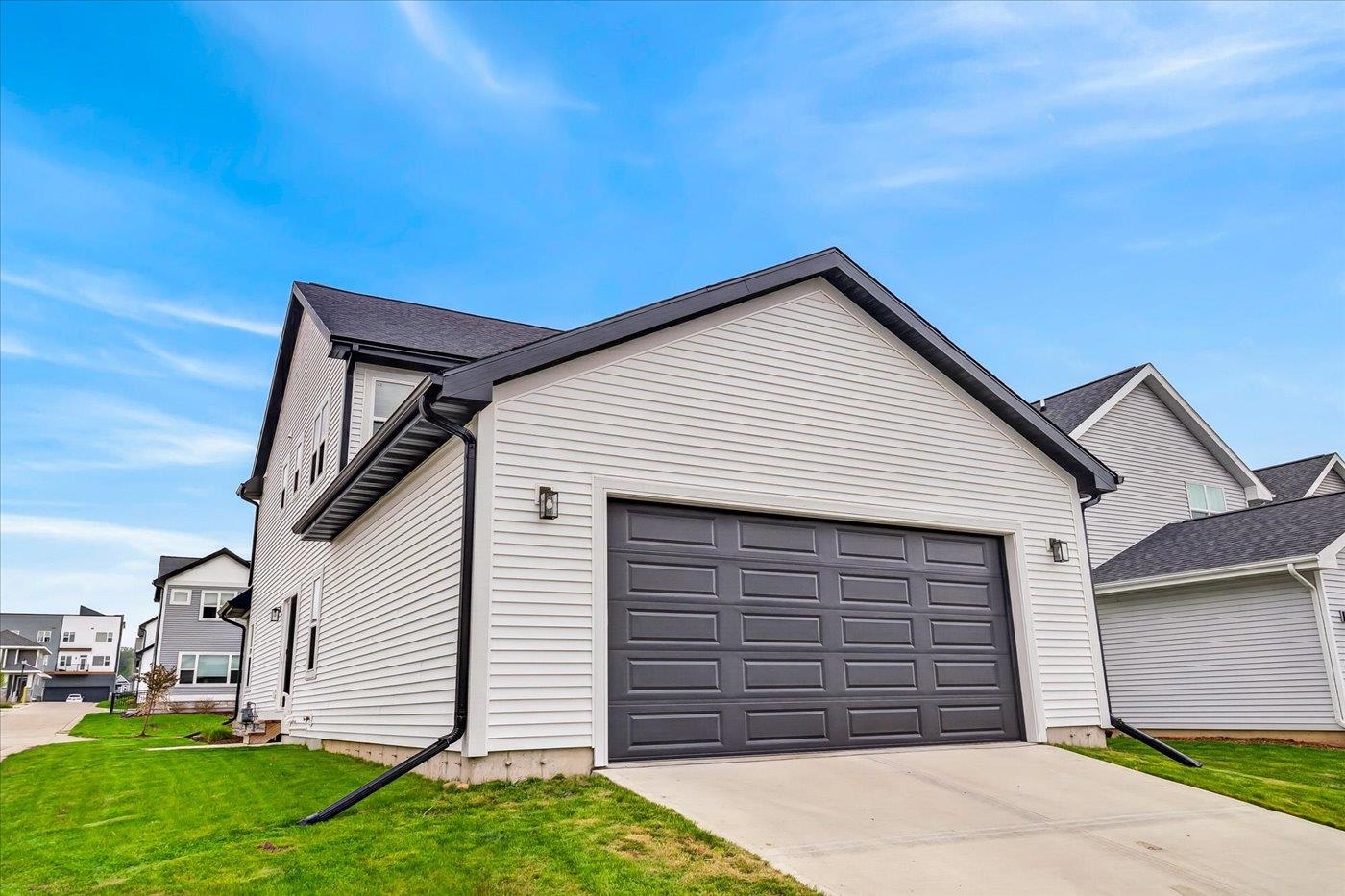 4879 Jicama Road Fitchburg, WI 53711 - Photo 8 of 47