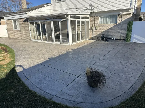 $639,900 | 26429 Wilson Drive, Dearborn Heights, MI 48127