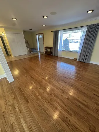 $639,900 | 26429 Wilson Drive, Dearborn Heights, MI 48127