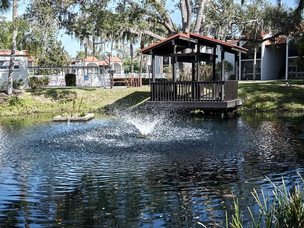 3249 South Beneva Road, Unit 204 Sarasota, FL 34232 - Photo 4 of 44 a view of a house with yard and sitting area