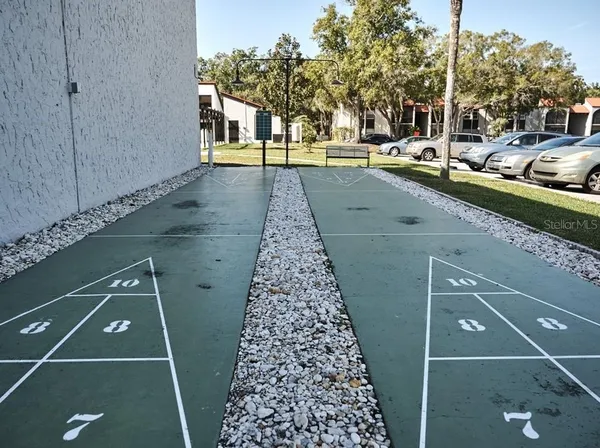 a view of a tennis court
