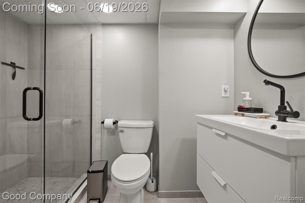 1390 Catalpa Drive Rochester, MI 48307 - Photo 15 of 21