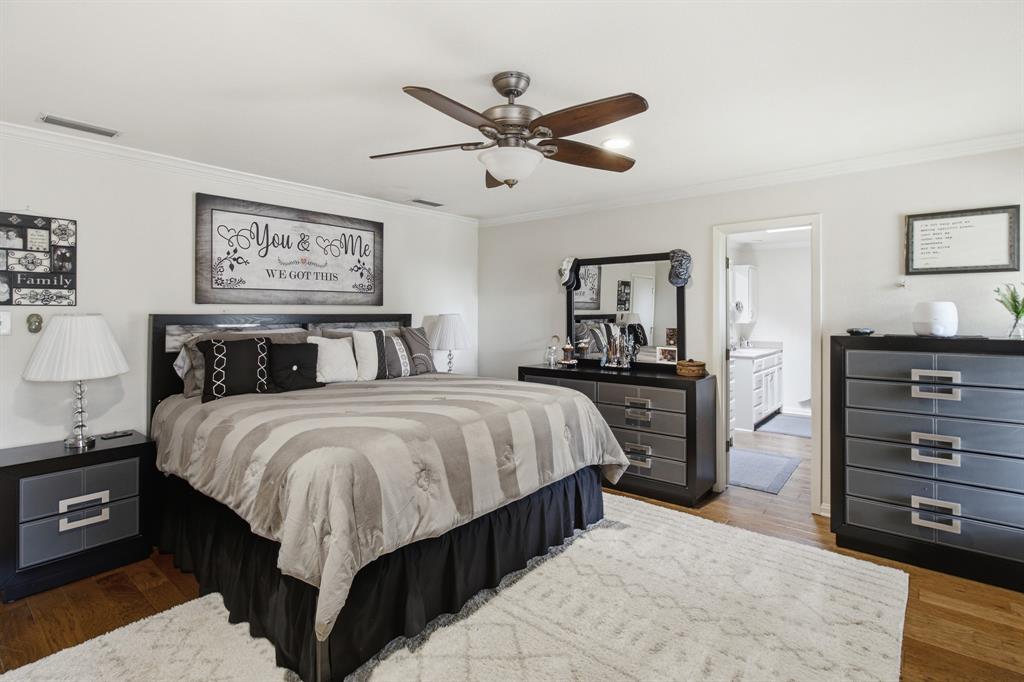 905 Crowley Road Arlington, TX 76012 - Photo 29 of 40