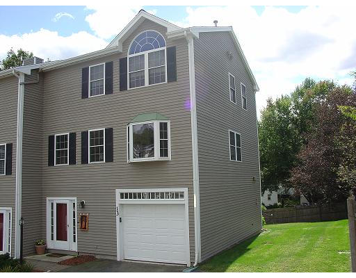 600 Trapelo Road, Unit 13 Waltham, MA 02452 - Photo 1 of 13 Gallery Image 1