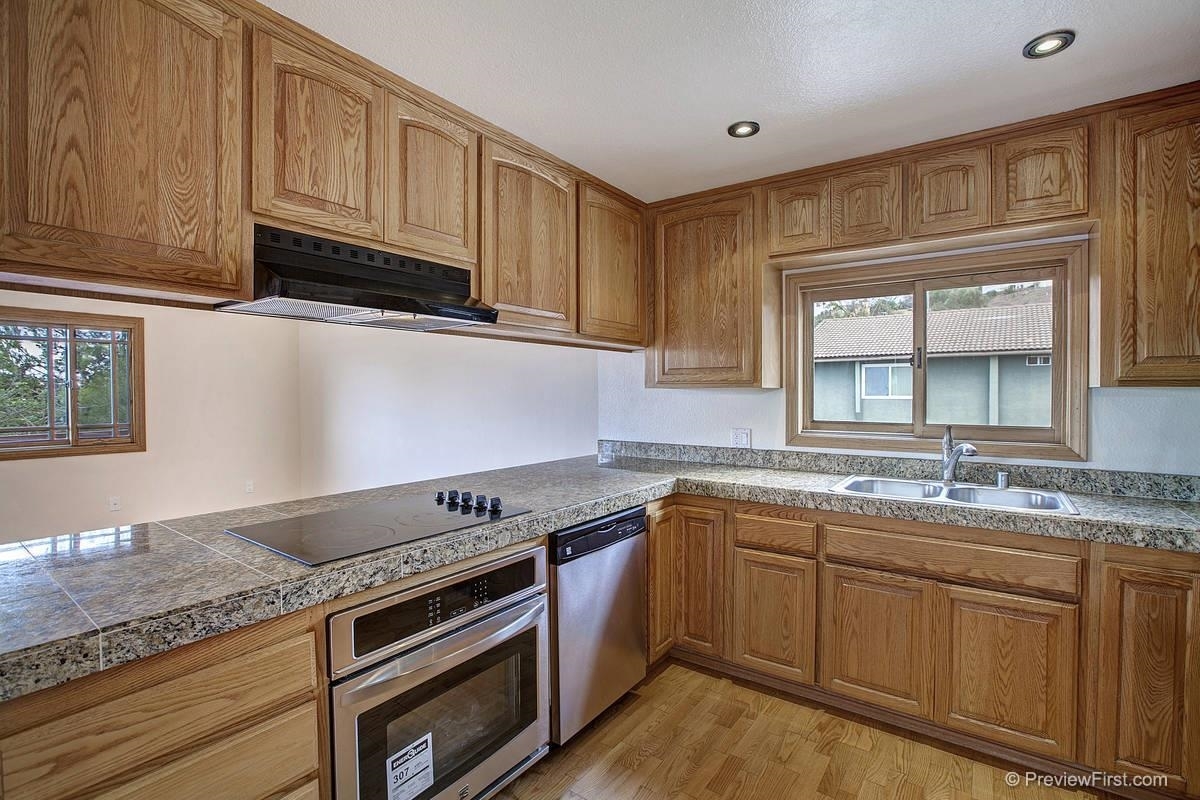 2225 Monaghan Court Spring Valley, CA 91977 - Photo 10 of 25