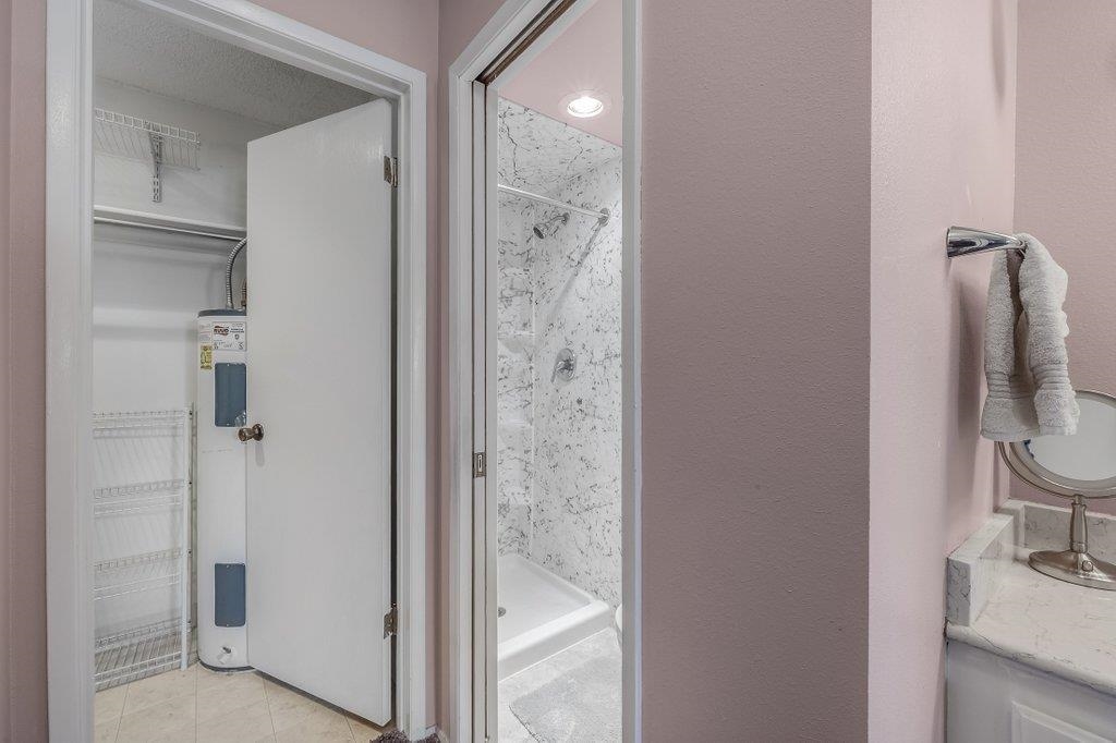 1002 West 7th Avenue, Unit 204 Spokane, WA 99204 - Photo 22 of 33