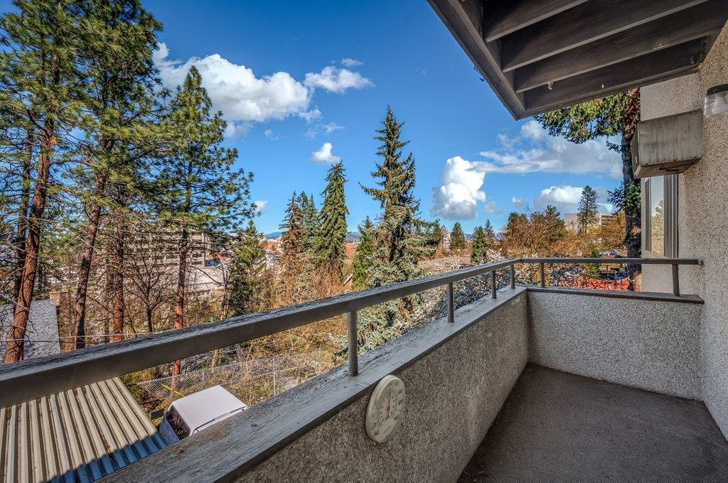 1002 West 7th Avenue, Unit 204 Spokane, WA 99204 - Photo 8 of 33