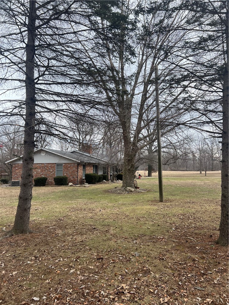13031 East 225th Road Paris, IL 61944 - Photo 22 of 24