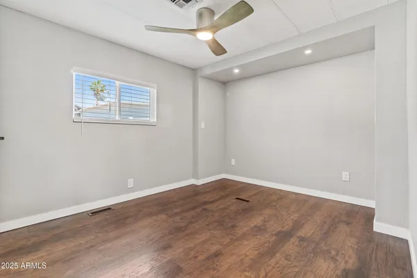 $69,338 | 2401 West Southern Avenue, Unit 224, Tempe, AZ 85282