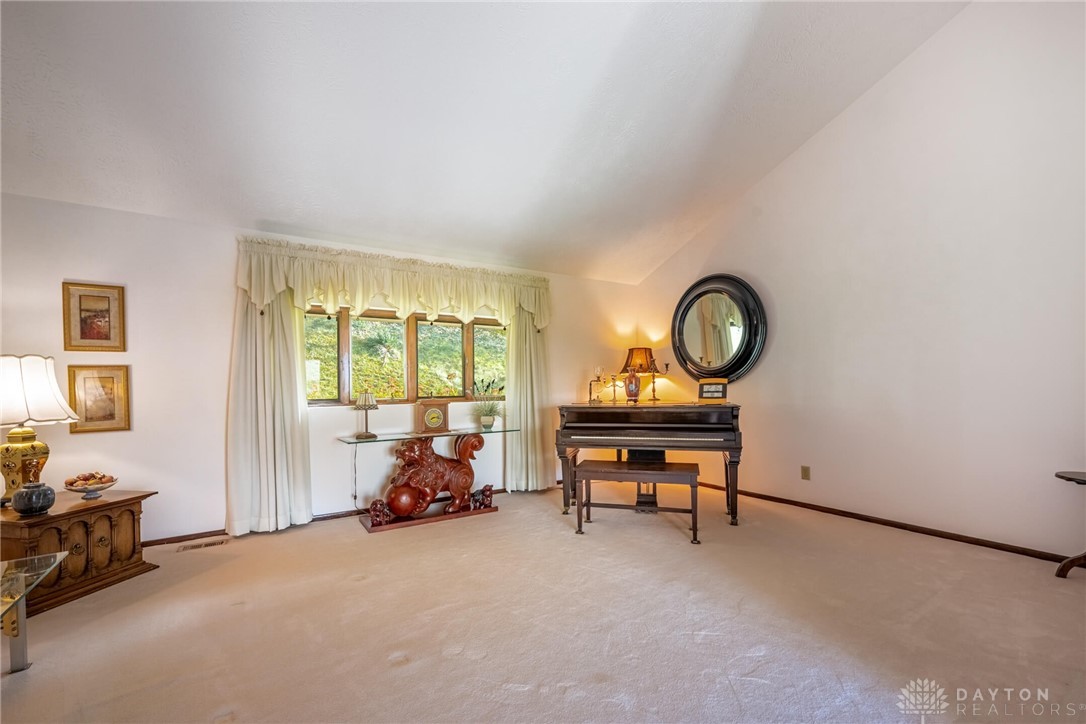 1952 Tait Circle Road Dayton, OH 45429 - Photo 44 of 92 Gallery Image 44