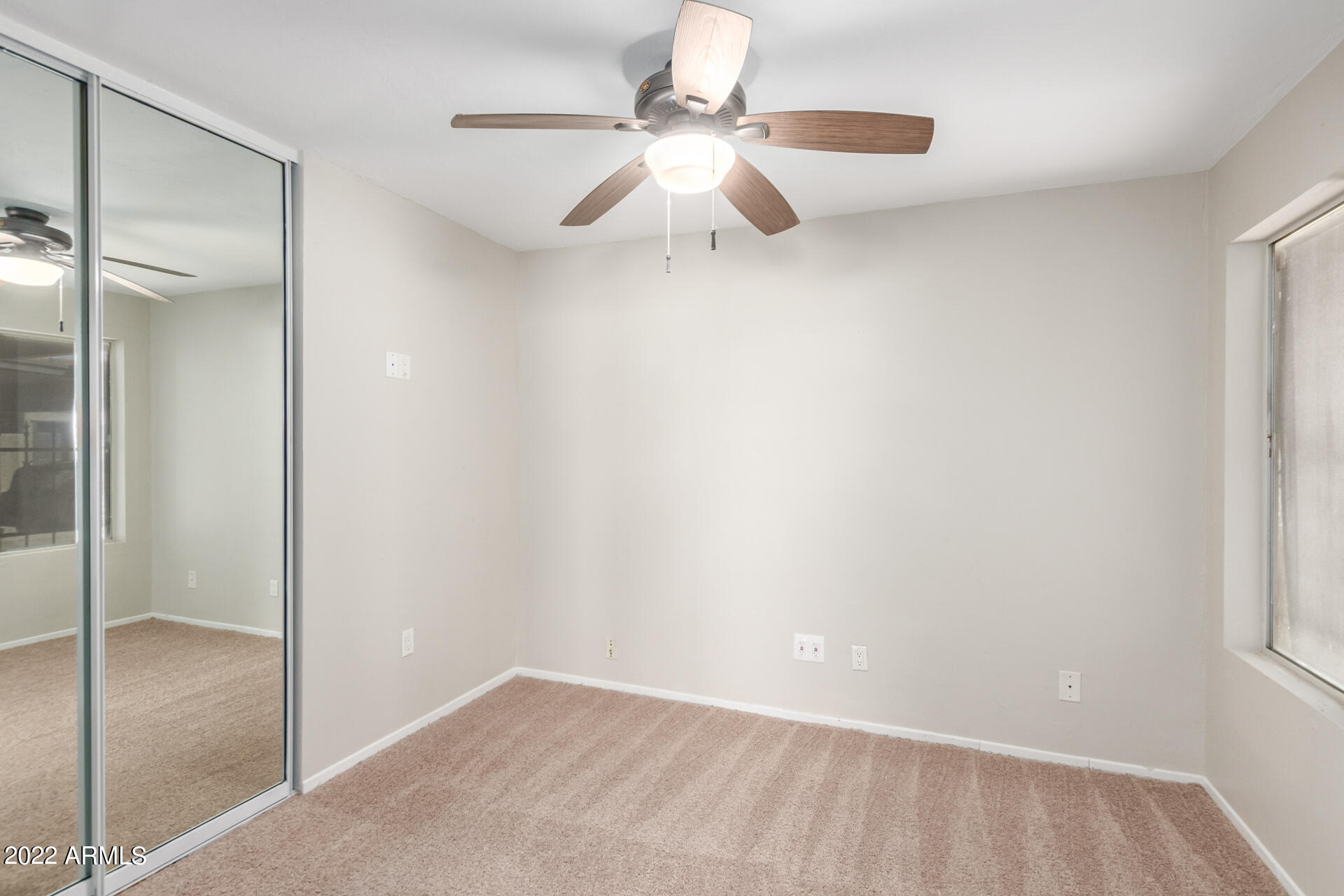 2435 West Greenway Road, Unit 6 Phoenix, AZ 85023 - Photo 17 of 25 18 - Greenway
