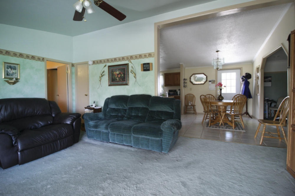 10300 South Case Road Dowling, MI 49050 - Photo 5 of 47 Case 10300 Dowling 01