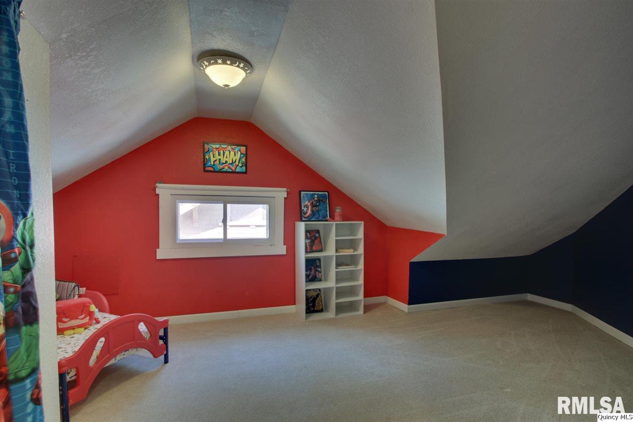 1503 Kentucky Street Quincy, IL 62301 - Photo 18 of 25 Gallery Image 18