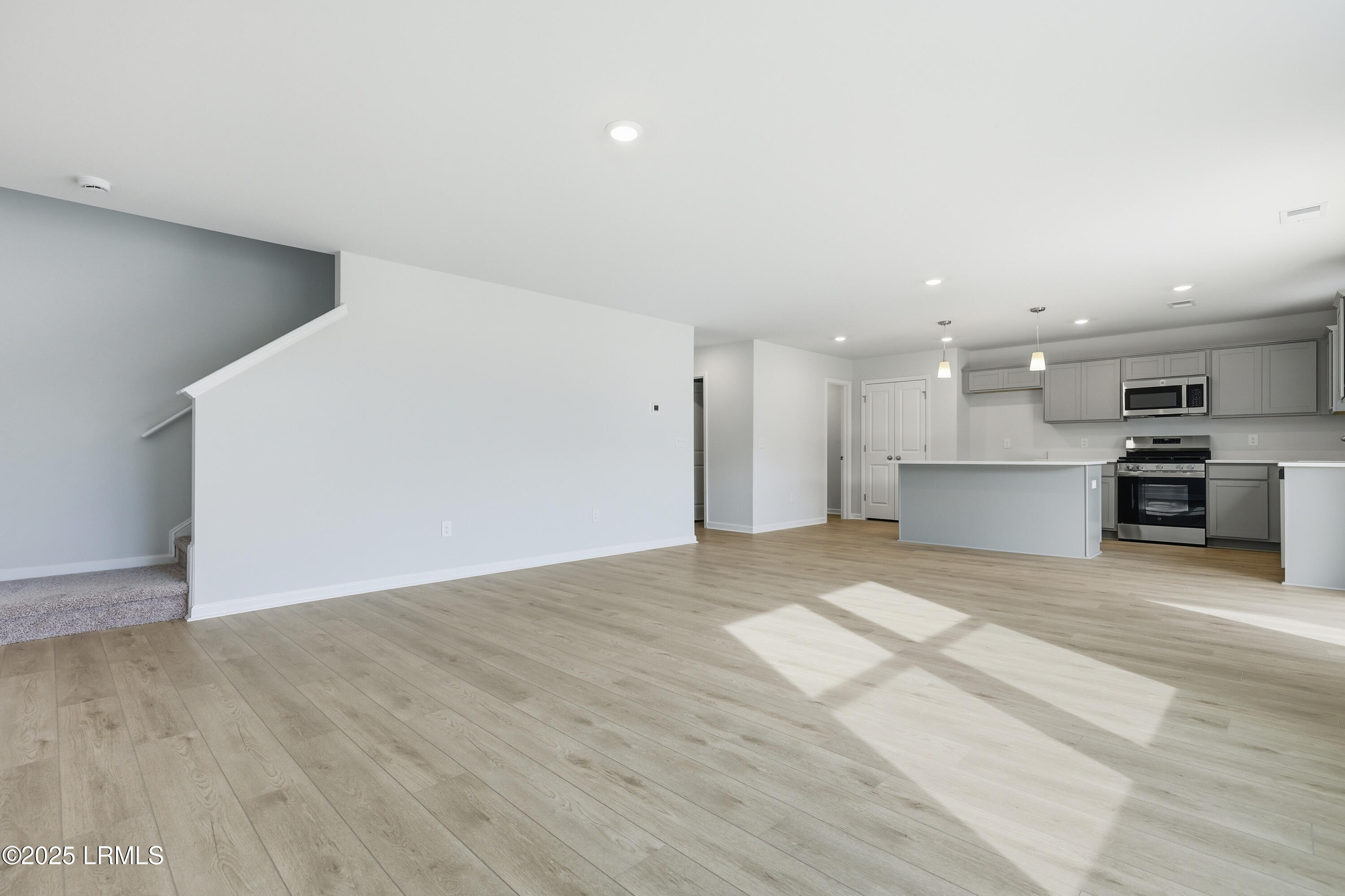 458 Waters Edge Way Hardeeville, SC 29927 - Photo 10 of 28 FMWeb09