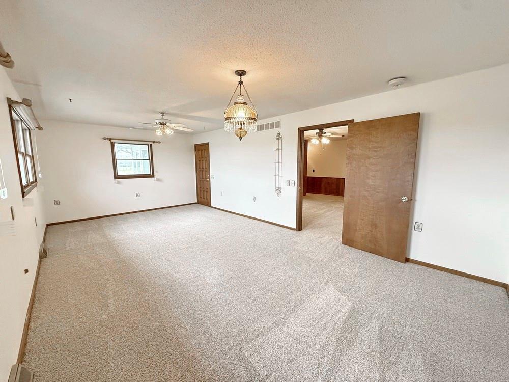 2250 South 363 Road El Dorado Springs, MO 64744 - Photo 19 of 47