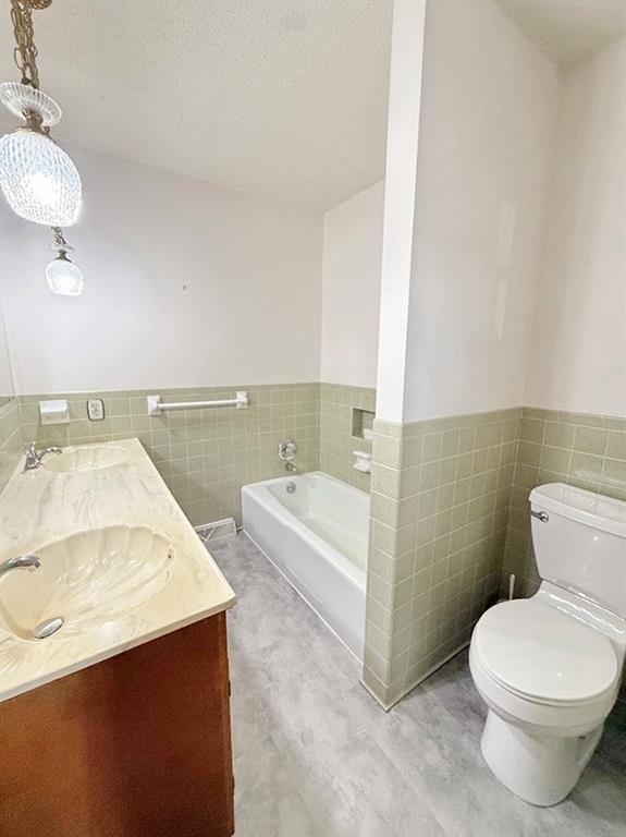 2250 South 363 Road El Dorado Springs, MO 64744 - Photo 27 of 47