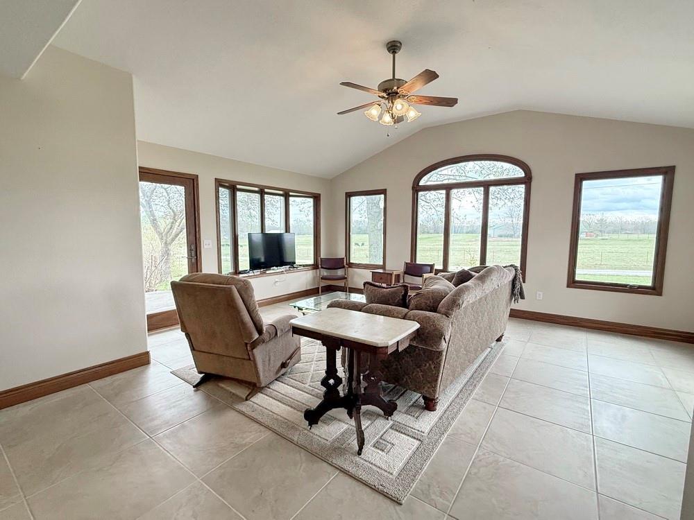2250 South 363 Road El Dorado Springs, MO 64744 - Photo 10 of 47