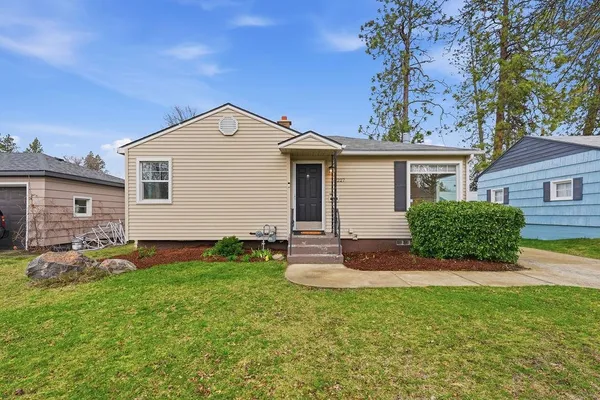 $415,000 | 1227 East 40th Avenue, Spokane, WA 99203