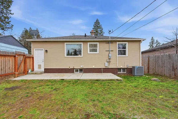 $415,000 | 1227 East 40th Avenue, Spokane, WA 99203