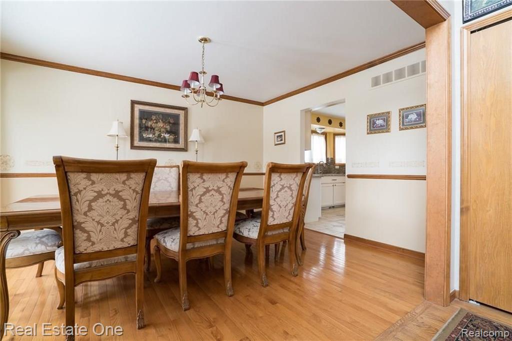 861 Norcross Drive Rochester Hills, MI 48307 - Photo 14 of 50